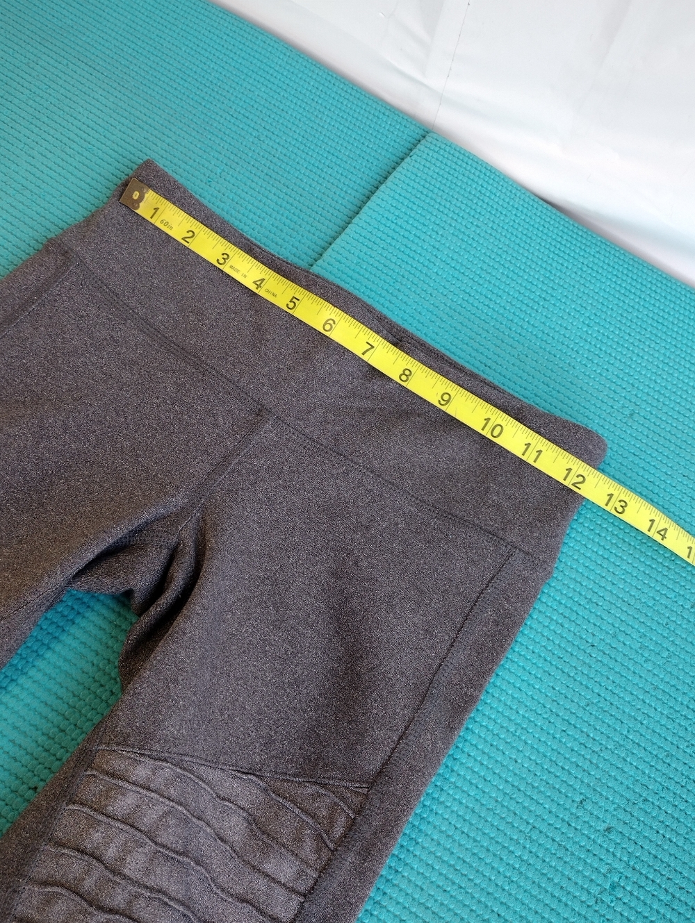 Alo Yoga Low Waist Moto Ribbed Mesh Panel Leggings Gray Size XS - Picture 9 of 13